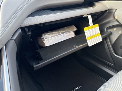 2025 Subaru LEGACY Premium