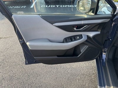 2025 Subaru LEGACY Premium