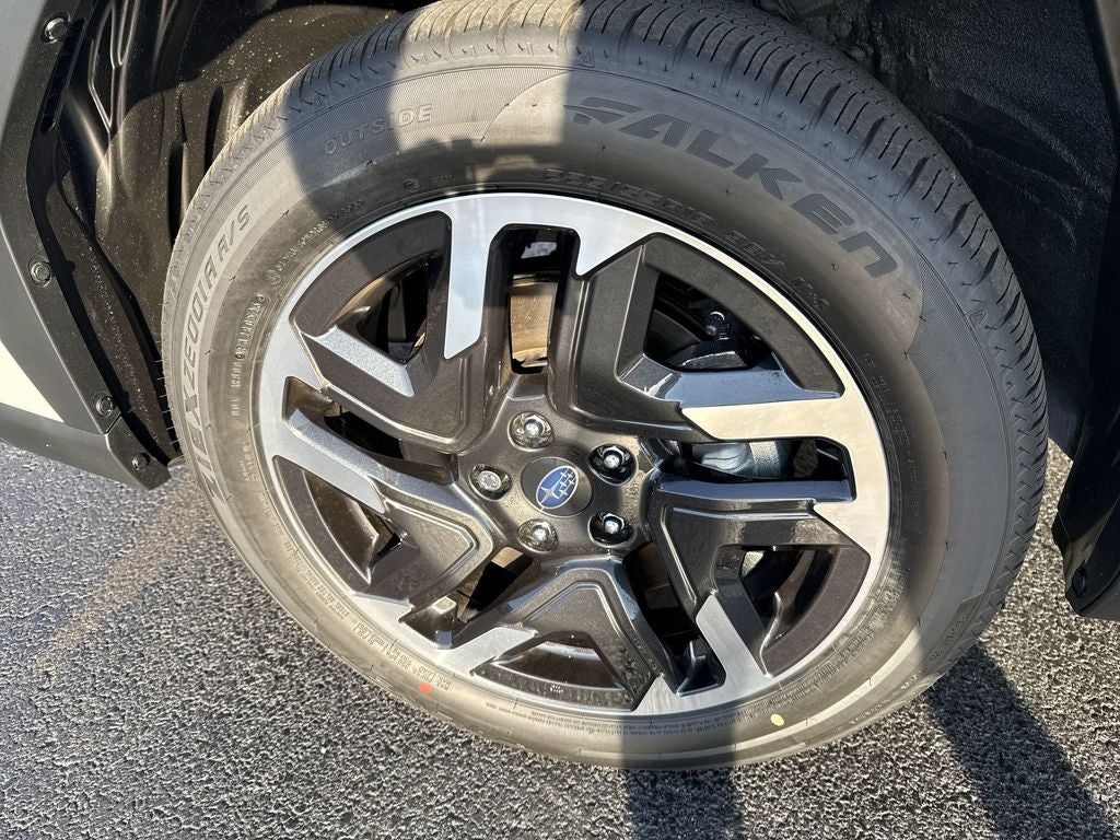 2026 Subaru FORESTER Premium Hybrid