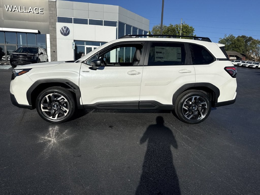 2026 Subaru FORESTER Premium Hybrid