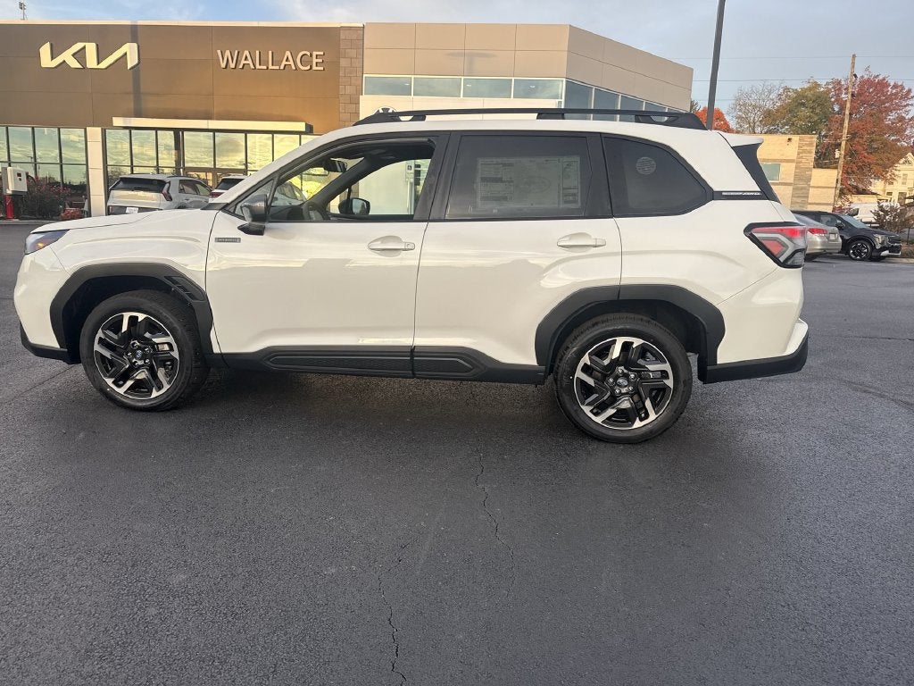 2026 Subaru FORESTER Premium Hybrid