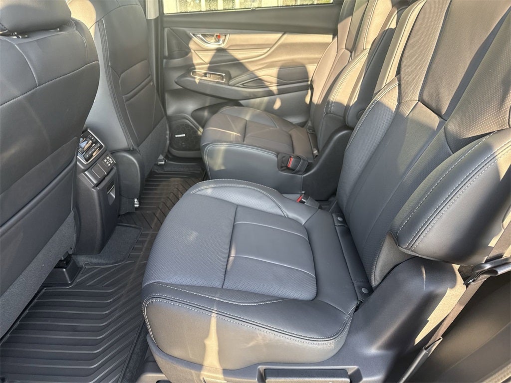 2025 Subaru ASCENT Limited 7 -Passenger