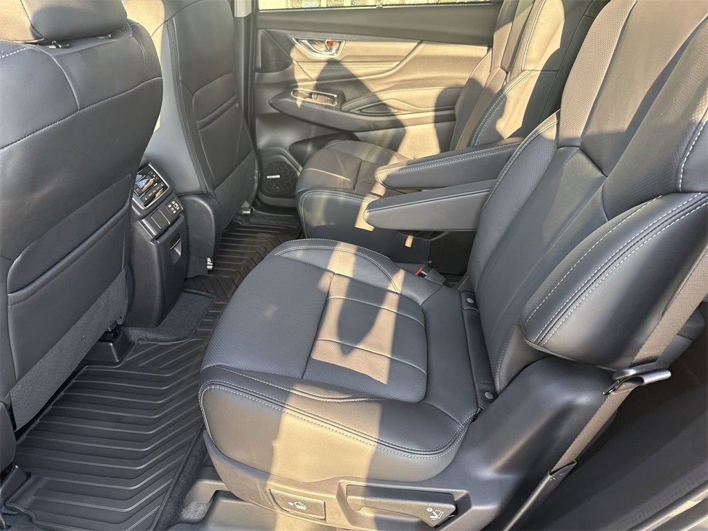 2025 Subaru ASCENT Limited 7 -Passenger