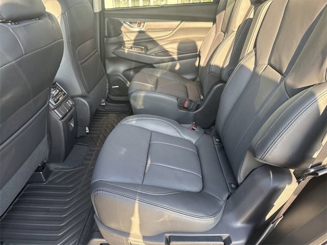 2025 Subaru ASCENT Limited 7 -Passenger