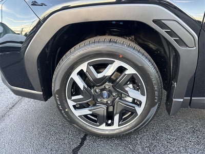 2025 Subaru FORESTER Limited