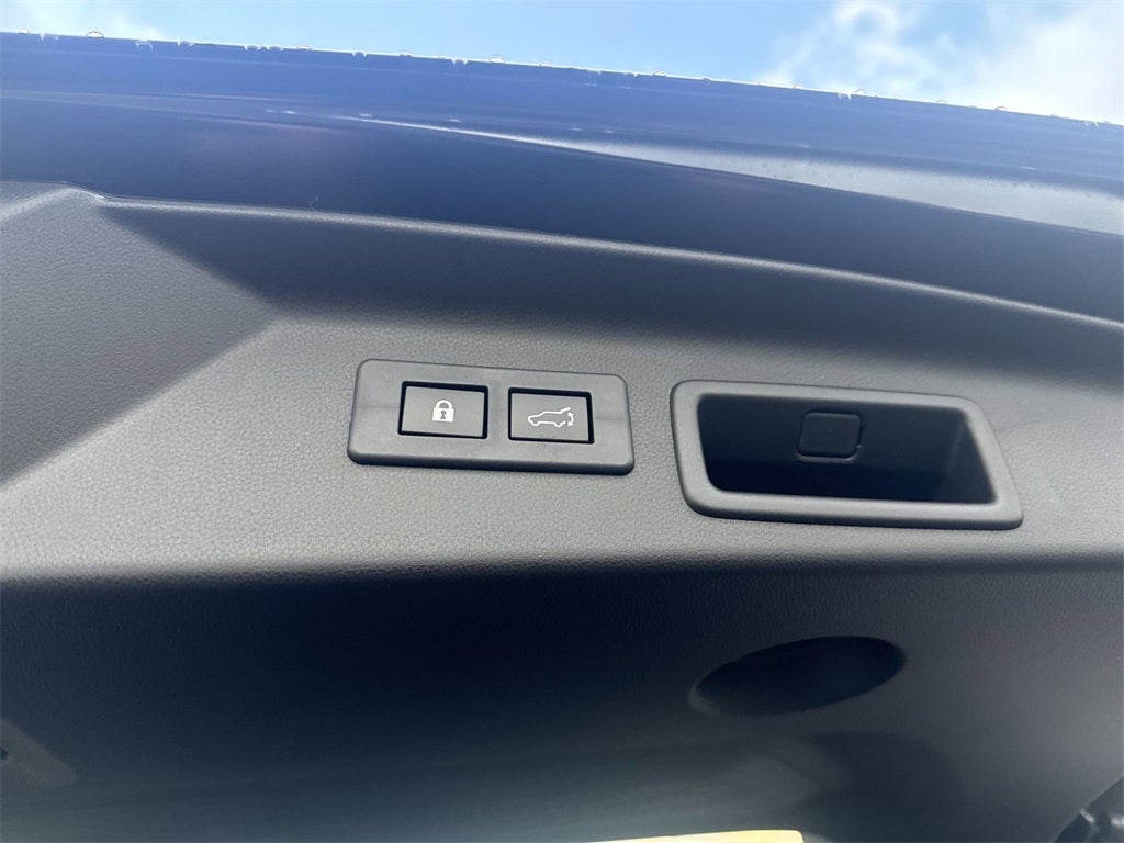 2025 Subaru FORESTER Premium Hybrid