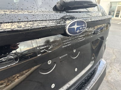 2025 Subaru FORESTER Premium Hybrid