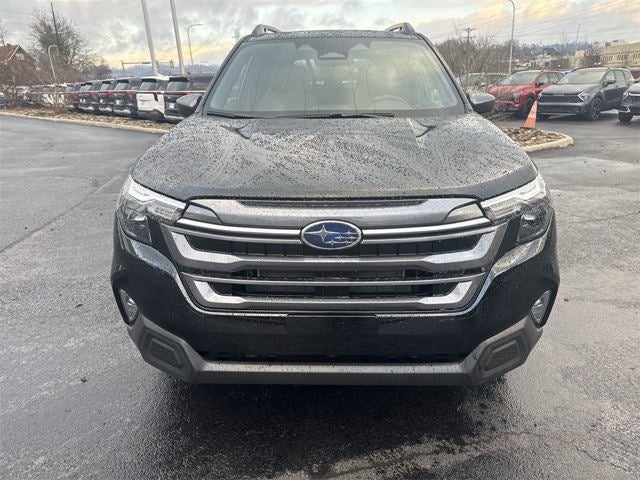 2025 Subaru FORESTER Premium Hybrid