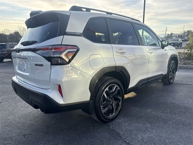 2025 Subaru FORESTER Limited Hybrid