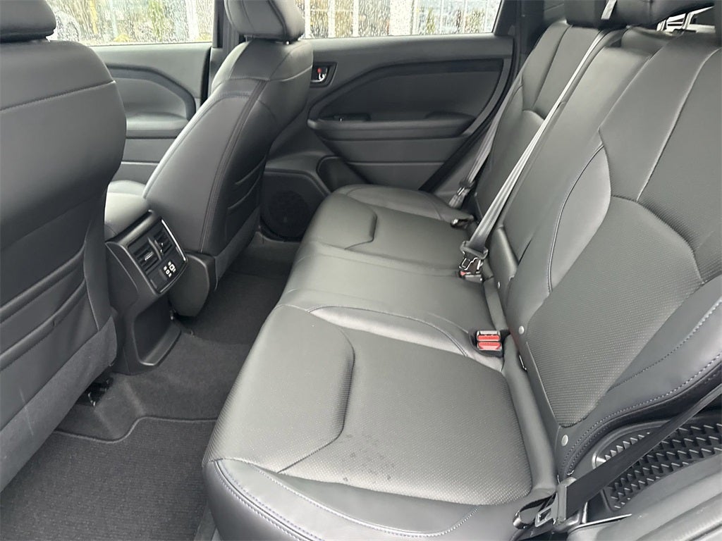 2025 Subaru FORESTER Limited Hybrid