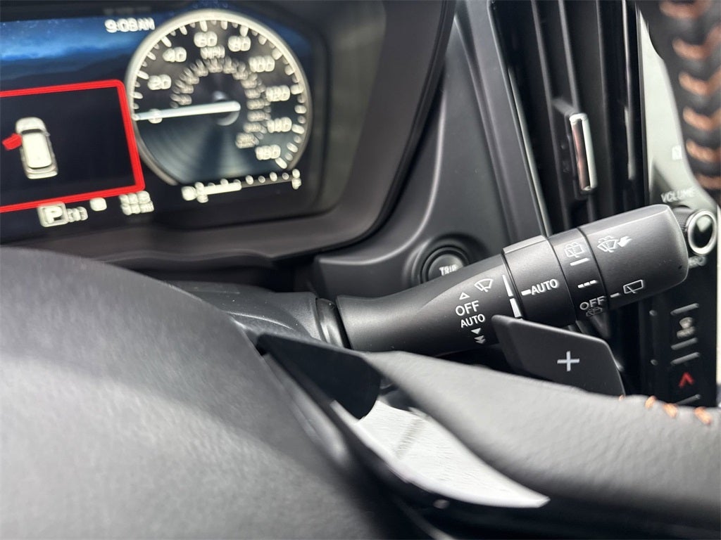 2025 Subaru FORESTER Touring Hybrid