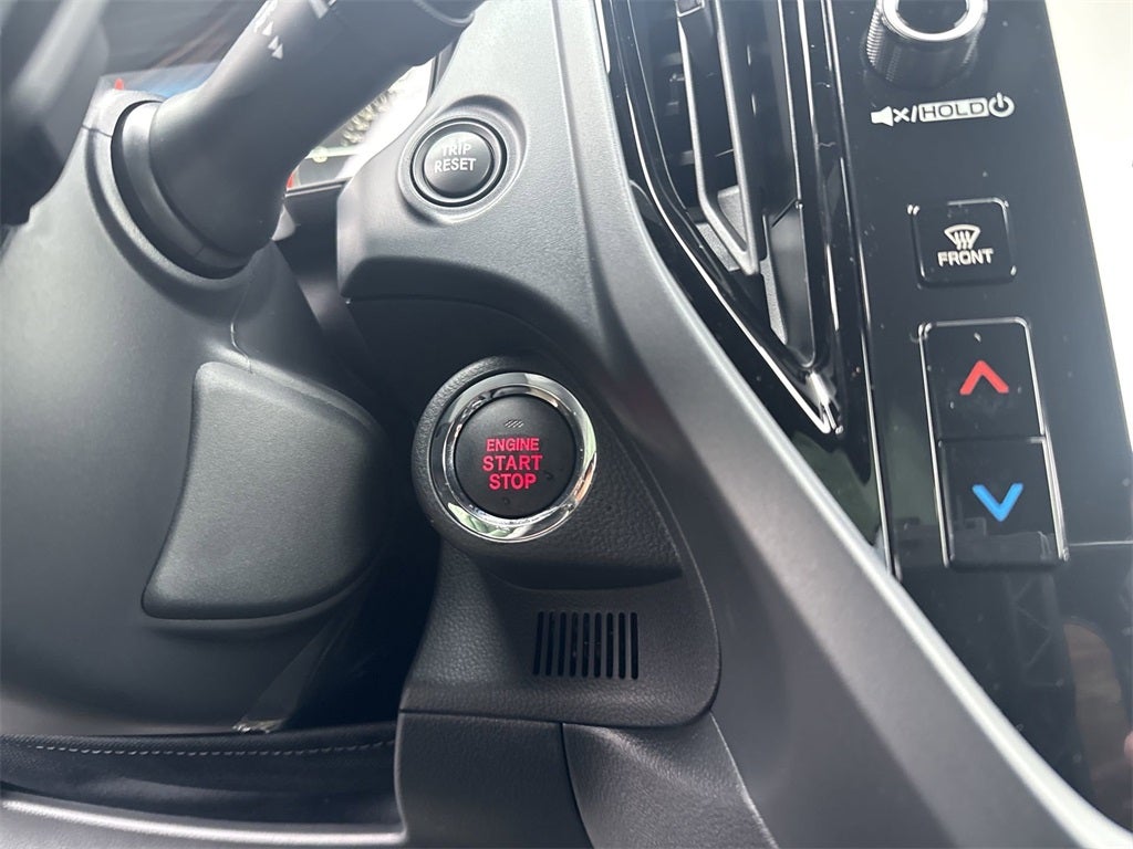 2025 Subaru FORESTER Touring Hybrid