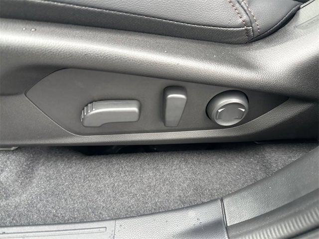 2025 Subaru FORESTER Touring Hybrid