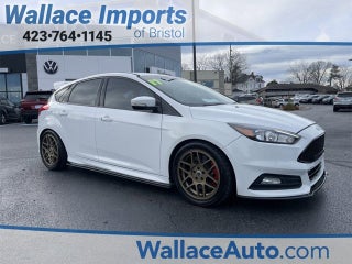 2017 Ford Focus ST