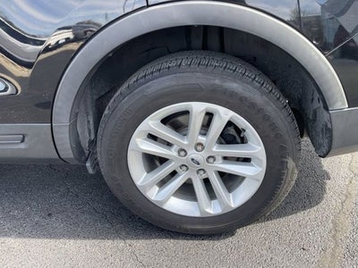 2017 Ford Explorer Base