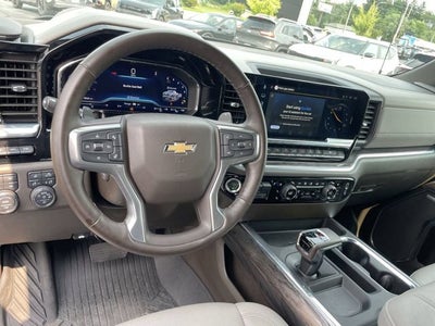 2025 Chevrolet Silverado 1500 LTZ