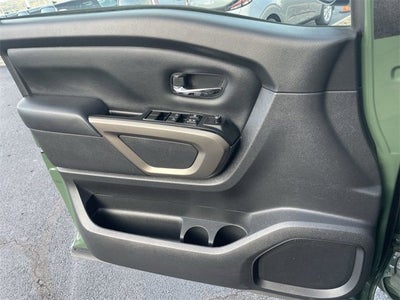 2024 Nissan Titan SV