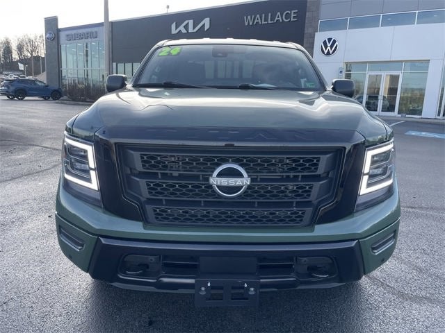 2024 Nissan Titan SV