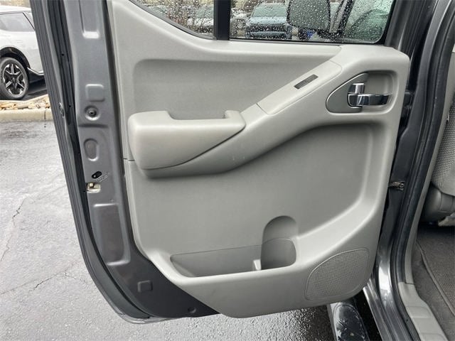 2021 Nissan Frontier SV