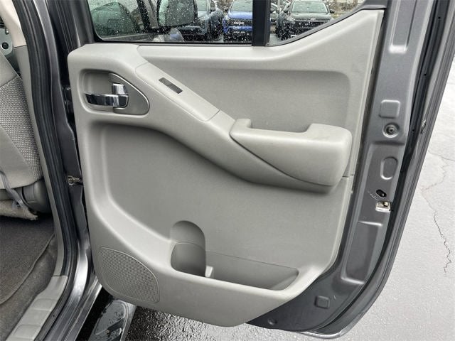 2021 Nissan Frontier SV