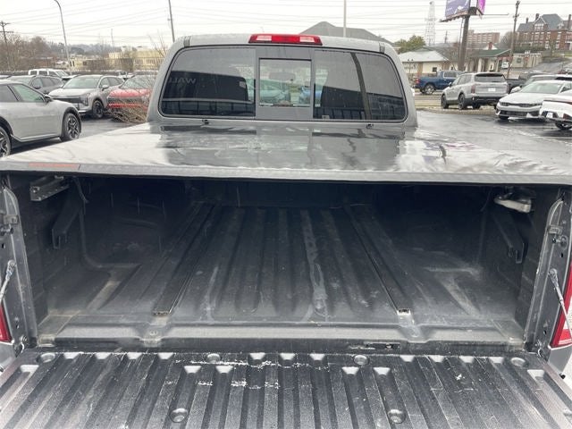 2021 Nissan Frontier SV