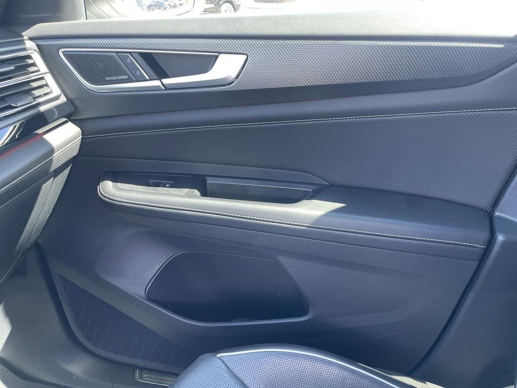 2024 Volkswagen Atlas Cross Sport 2.0T SEL Premium R-Line