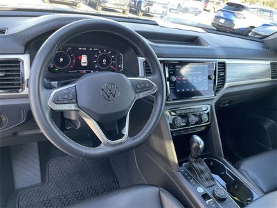 2022 Volkswagen Atlas Cross Sport 2.0T SE w/Technology