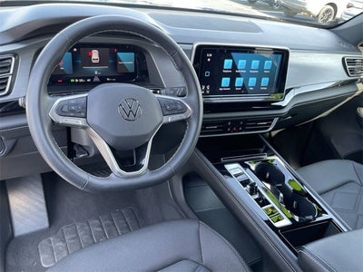 2024 Volkswagen Atlas Cross Sport 2.0T SE w/Technology