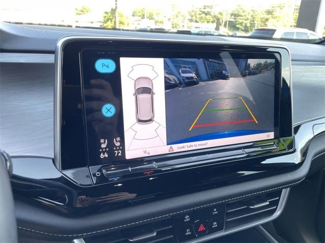 2024 Volkswagen Atlas Cross Sport 2.0T SE w/Technology