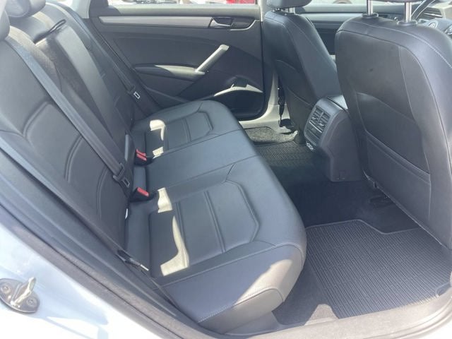 2021 Volkswagen Passat 2.0T SE