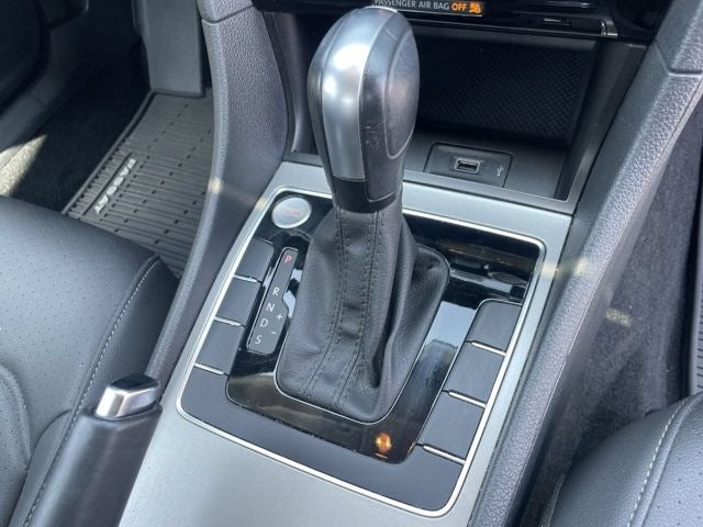 2021 Volkswagen Passat 2.0T SE