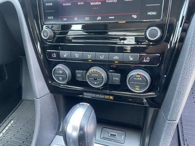 2021 Volkswagen Passat 2.0T SE