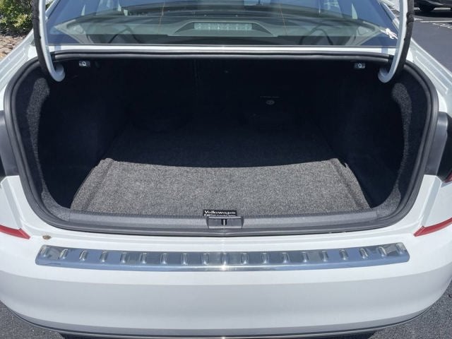 2021 Volkswagen Passat 2.0T SE
