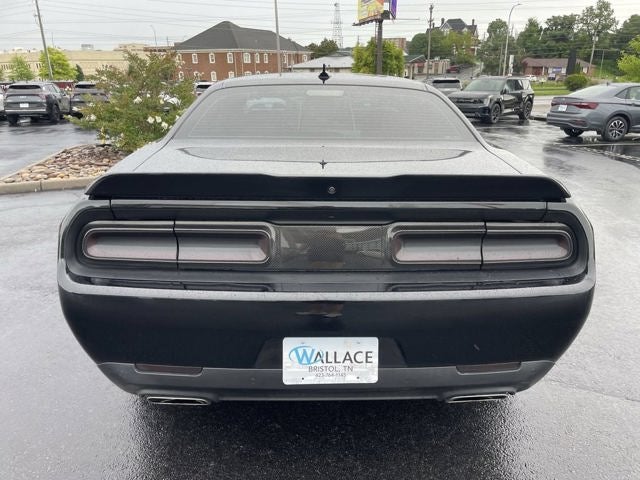 2016 Dodge Challenger SRT 392