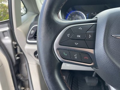 2017 Chrysler Pacifica Touring L
