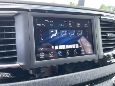 2020 Chrysler Voyager LXI