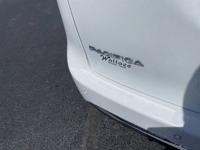 2020 Chrysler Pacifica Touring L Plus