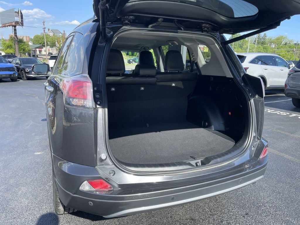 2017 Toyota RAV4 Limited