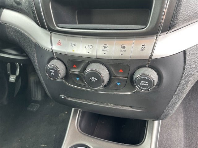 2020 Dodge Journey SE