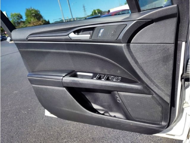 2018 Ford Fusion Hybrid SE