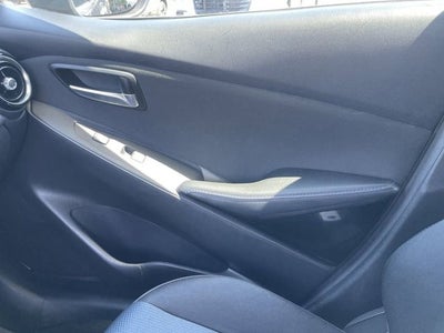 2017 Toyota Yaris iA Base