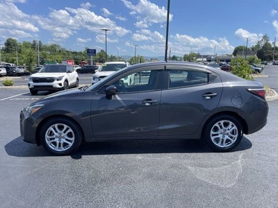 2017 Toyota Yaris iA Base