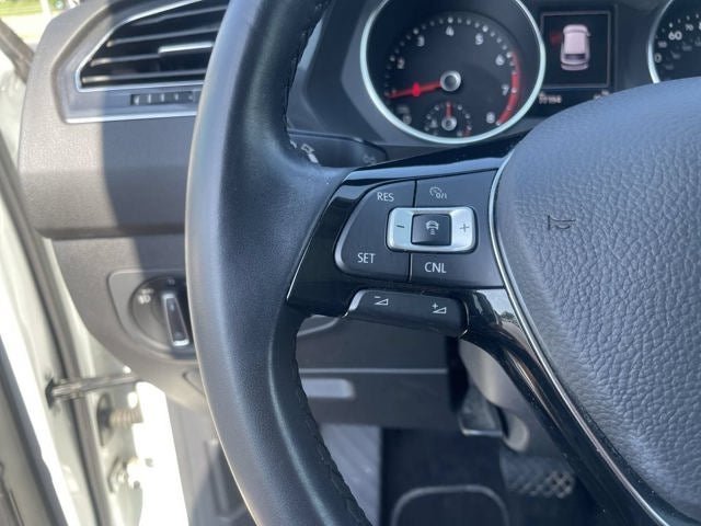 2018 Volkswagen Tiguan 2.0T SEL 4Motion
