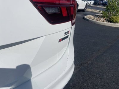 2018 Volkswagen Tiguan 2.0T SEL 4Motion