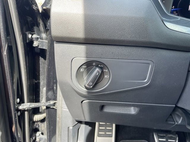 2021 Volkswagen Tiguan 2.0T SEL Premium R-Line