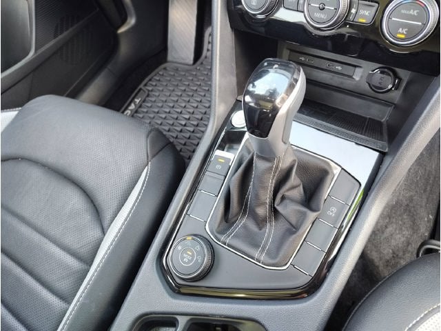 2024 Volkswagen Taos 1.5T SEL
