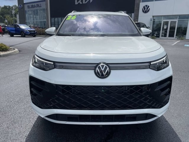 2026 Volkswagen Tiguan 2.0T SEL R-Line