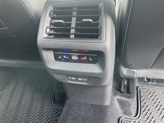 2026 Volkswagen Tiguan 2.0T SEL R-Line