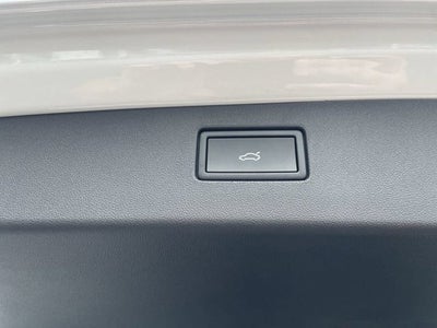 2026 Volkswagen Tiguan 2.0T SEL R-Line