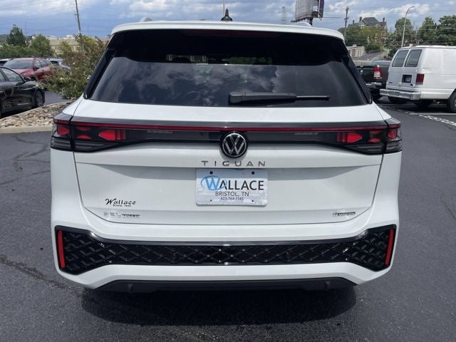 2026 Volkswagen Tiguan 2.0T SEL R-Line
